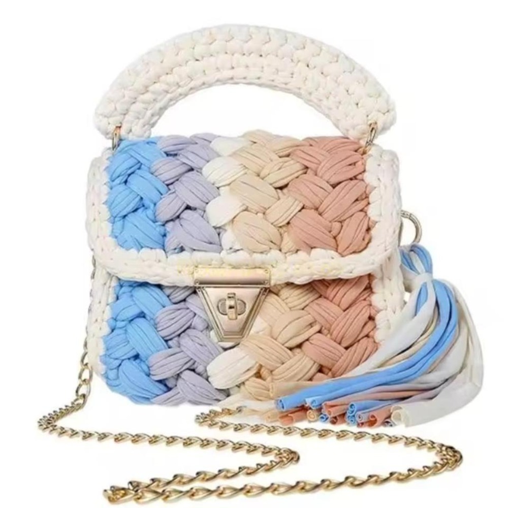 Boutique Crochet Purse, Favorite Purse Woven Crochet hardware crossbody strap.